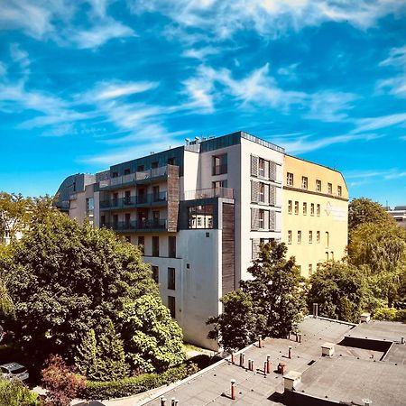 Magdalena Locum - Market Sqr - Parking Breslau Exterior foto